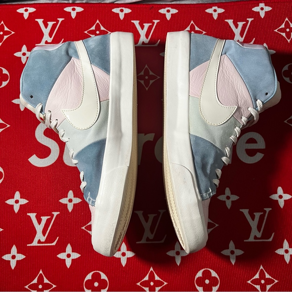 lightly used pair of 2018 nike blazer easter size 12 mens - Picture 9 of 12